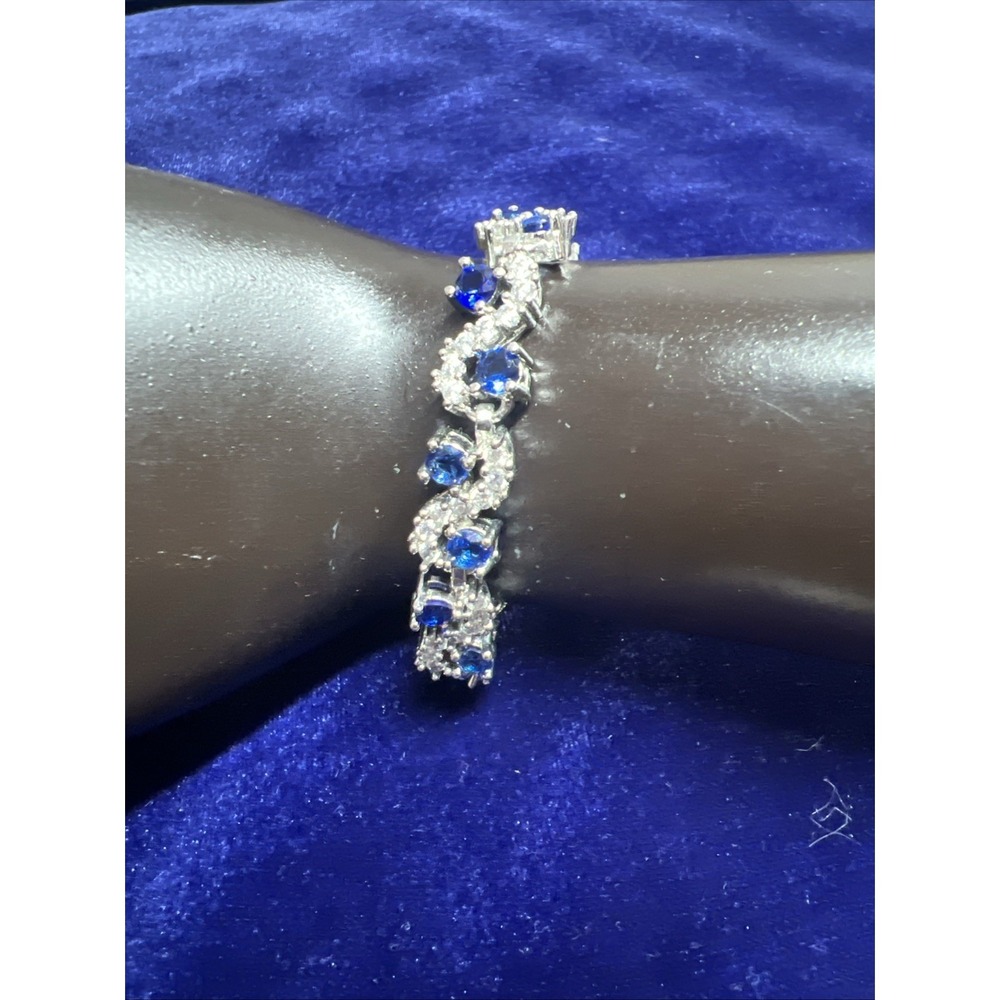 Tennis‎ Bracelet Blue Clear Crystal Cubic Zirconia Silver Tone 6.5" - Picture 10 of 12